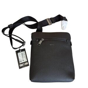 HUGO BOSS Morval All Leather Zip Env_O Bag 50517985 Black‎